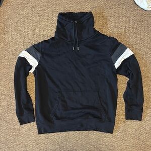 H&M Black and Gray Crewneck Sweater